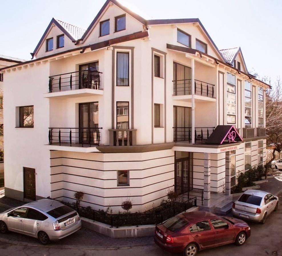 Romantic Boutique Focsani Exterior photo
